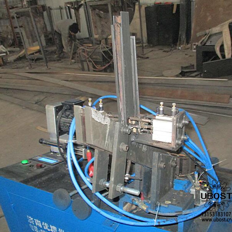 優(yōu)博世特，ubost,鉆孔機，銷軸，螺栓，自動，攻絲機，機械手，非標自動化，設備，銷軸鉆孔機，螺栓鉆孔機，